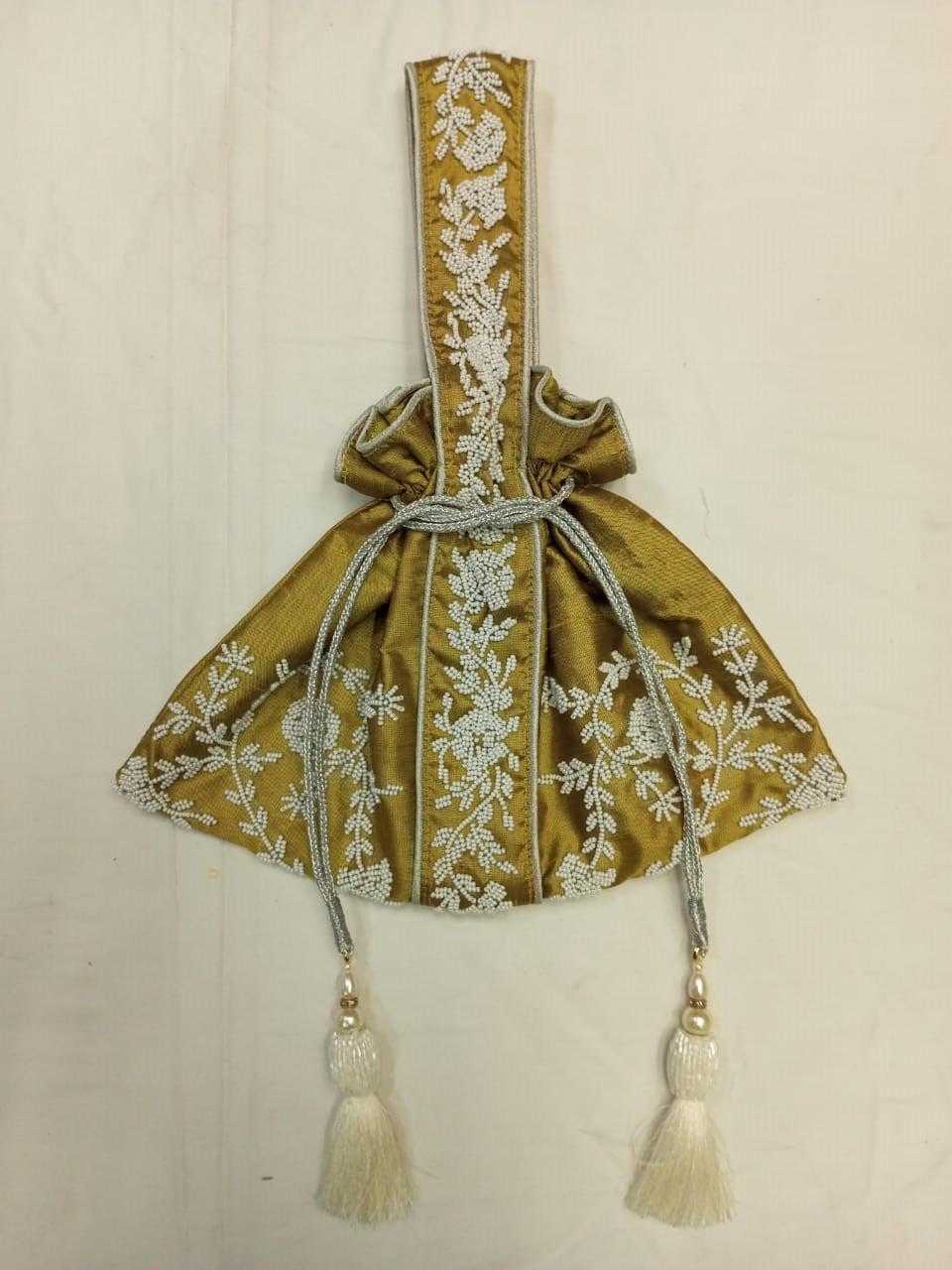 Golden Meadow Potli