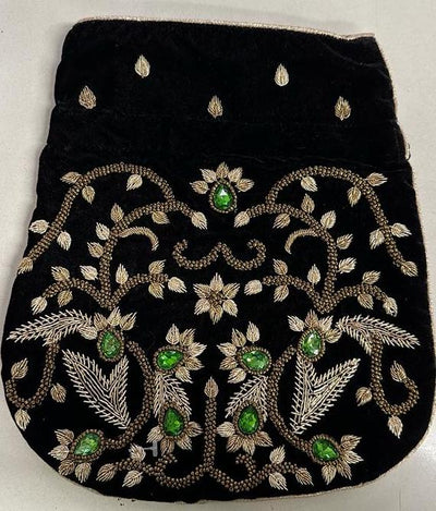 Noor-Emerald Velvet Potli