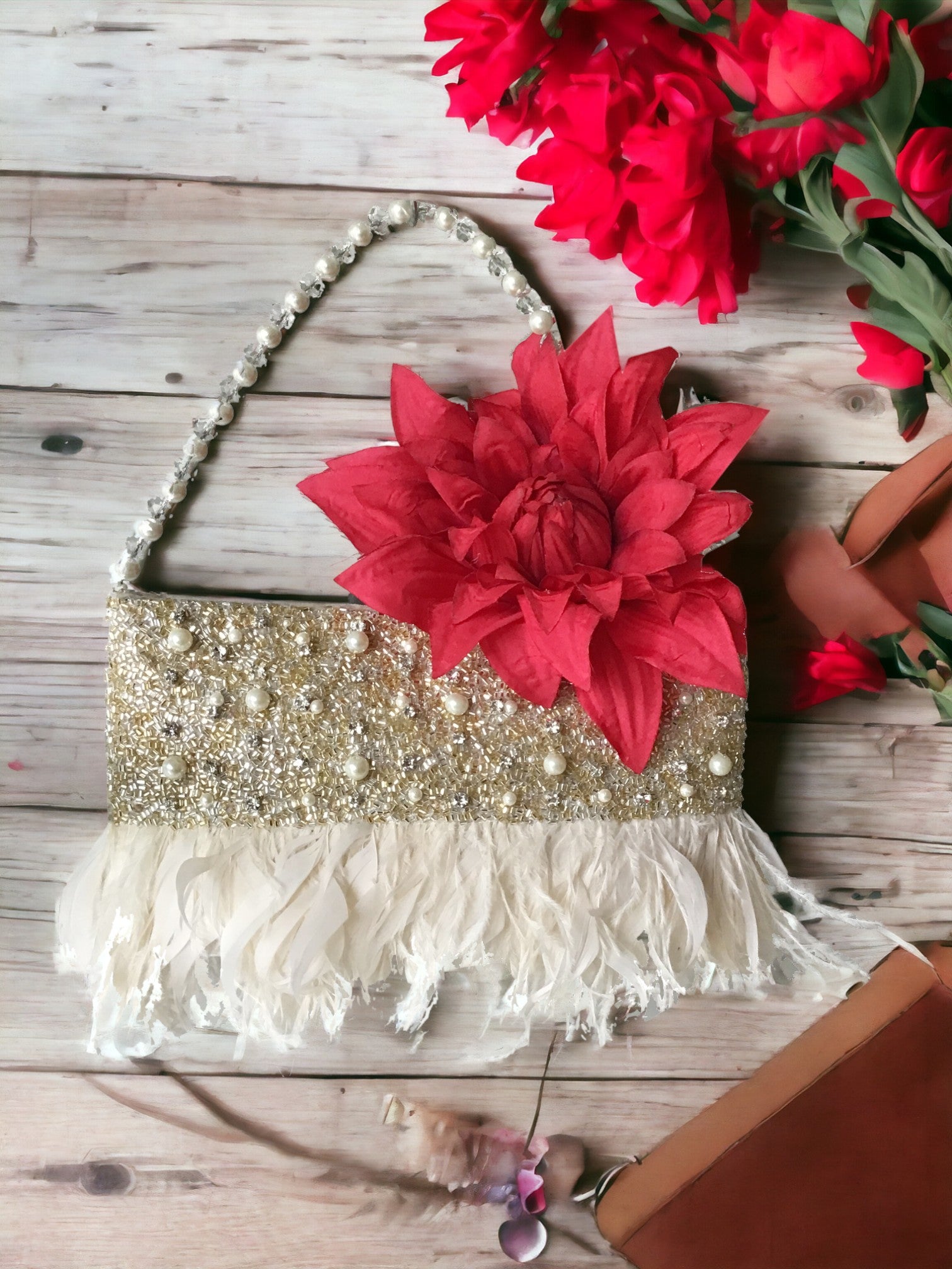 Champagne Pearl Feather Potli
