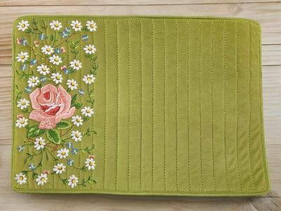 Blush Rose & Daisy Harmony Placemat
